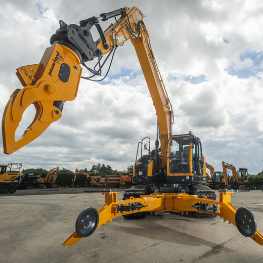 Hyundai excavator front view with Powerhand VRA attachment